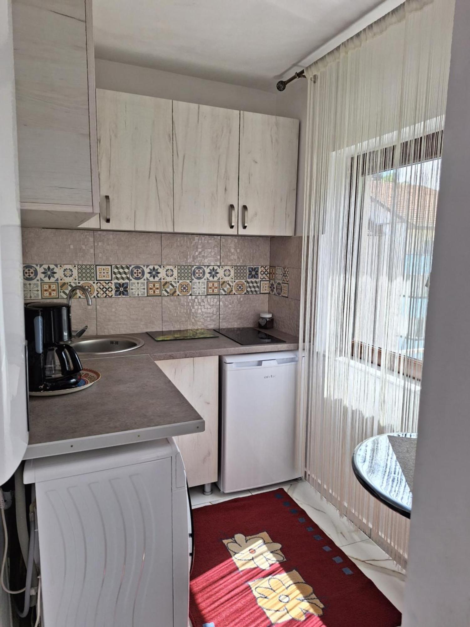 Apartament IAZMI Băile Herculane Exterior foto